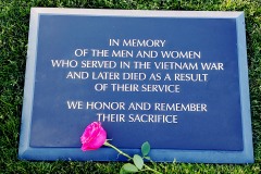 In-Memory-plaque